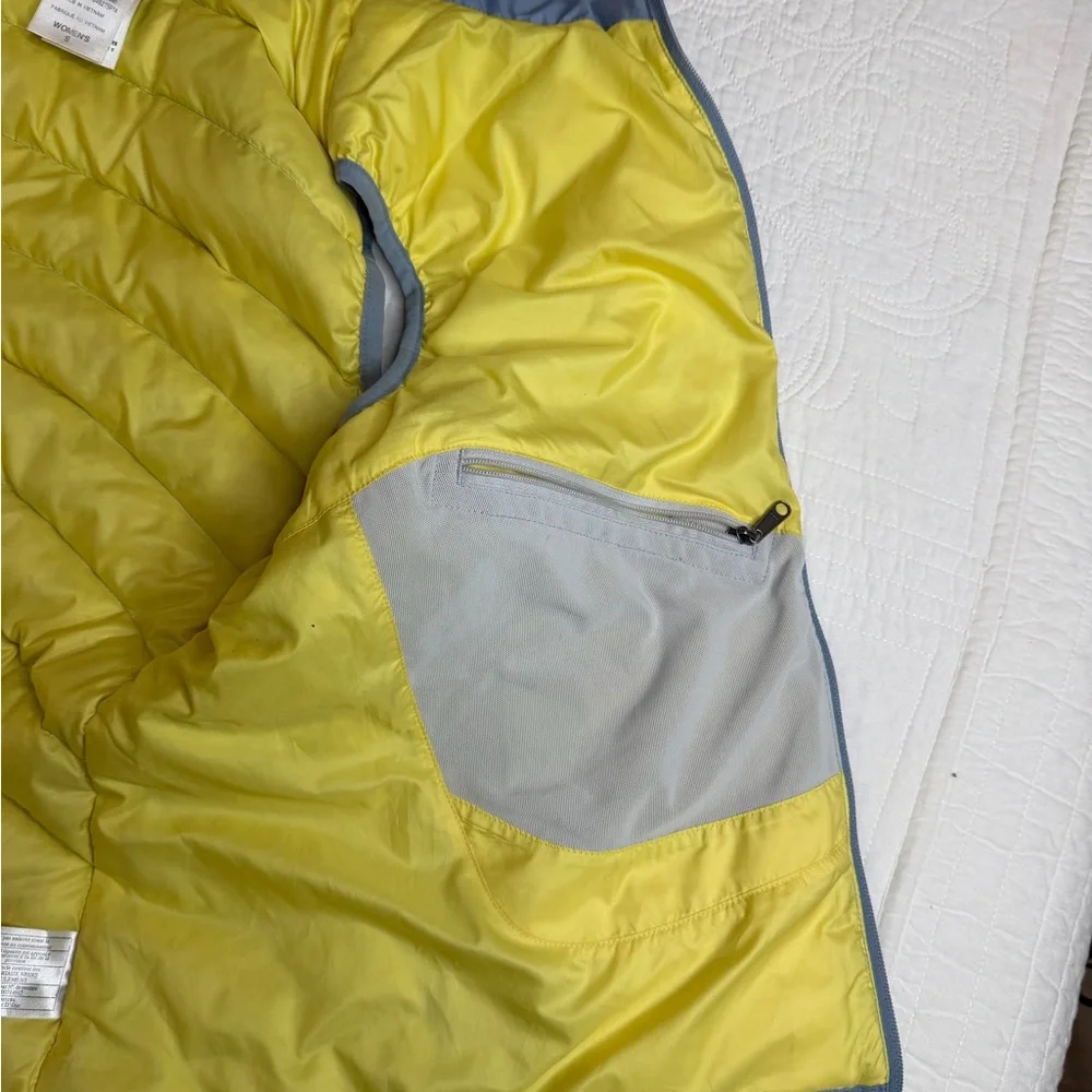 Patagonia Women’s Down Sweater Vest Goose Down Insulated Puffer Small Light Blue - Picture 6 of 10